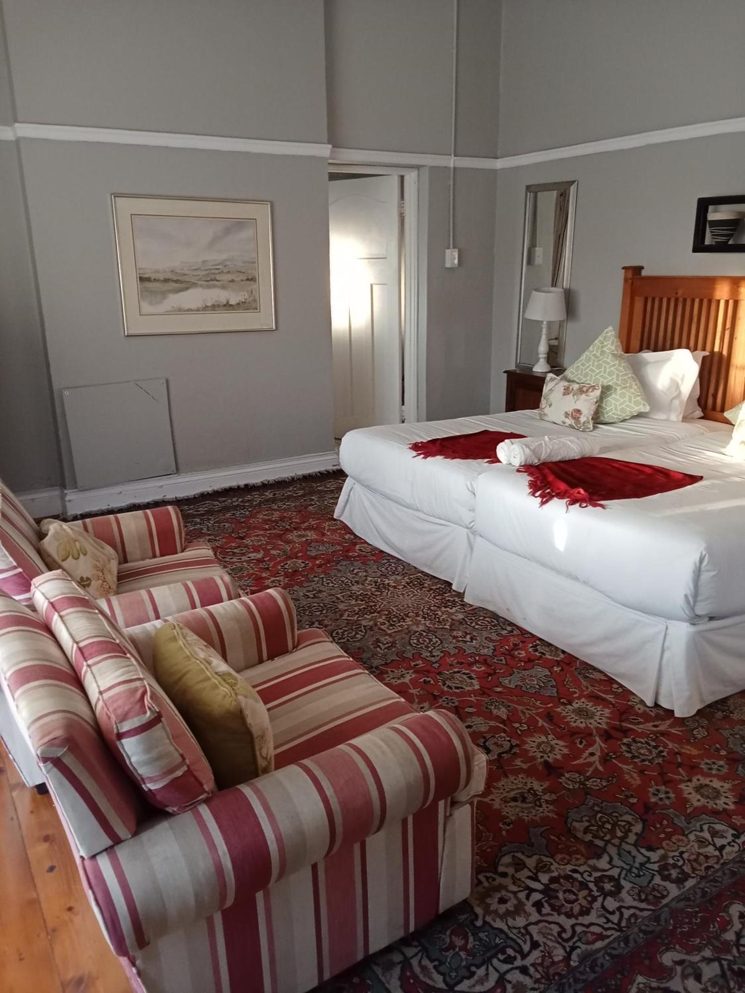 Kardinal Guesthouse ポート・エリザベス エクステリア 写真